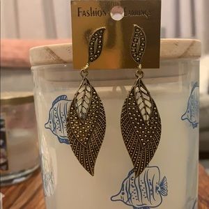 Long leaves earrings copper gold